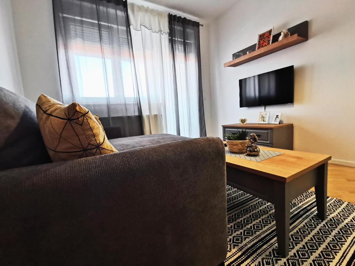 Apartman Angel 오시예크 외부 사진