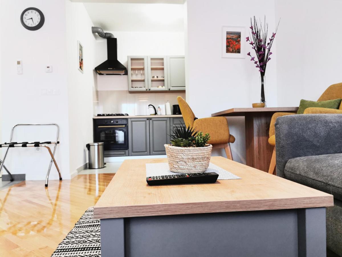 Apartman Angel 오시예크 외부 사진